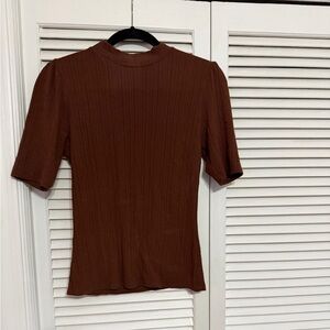 Women’s Ribbed Short-Sleeve Top - Brown